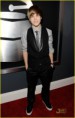 /album/justin-bieber/justin-bieber-2010-grammys-04-1-jpg/